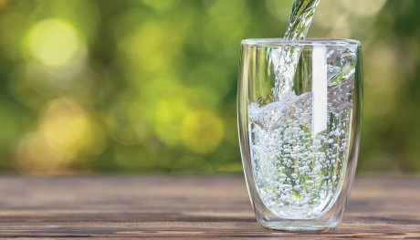 L’ eau du robinet purifiée par la double filtration Bar à Ô